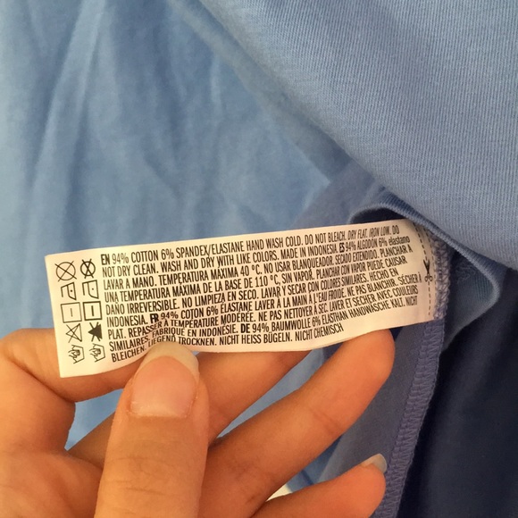 Periwinkle dress - Picture 7 of 7